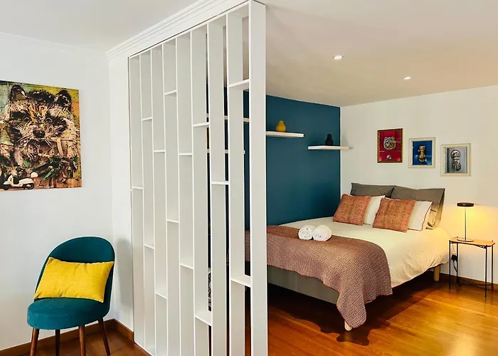 The Star Of Sao Bento * Lisboa