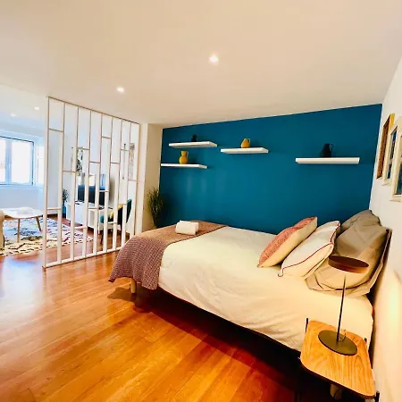 The Star Of Sao Bento Lisbona